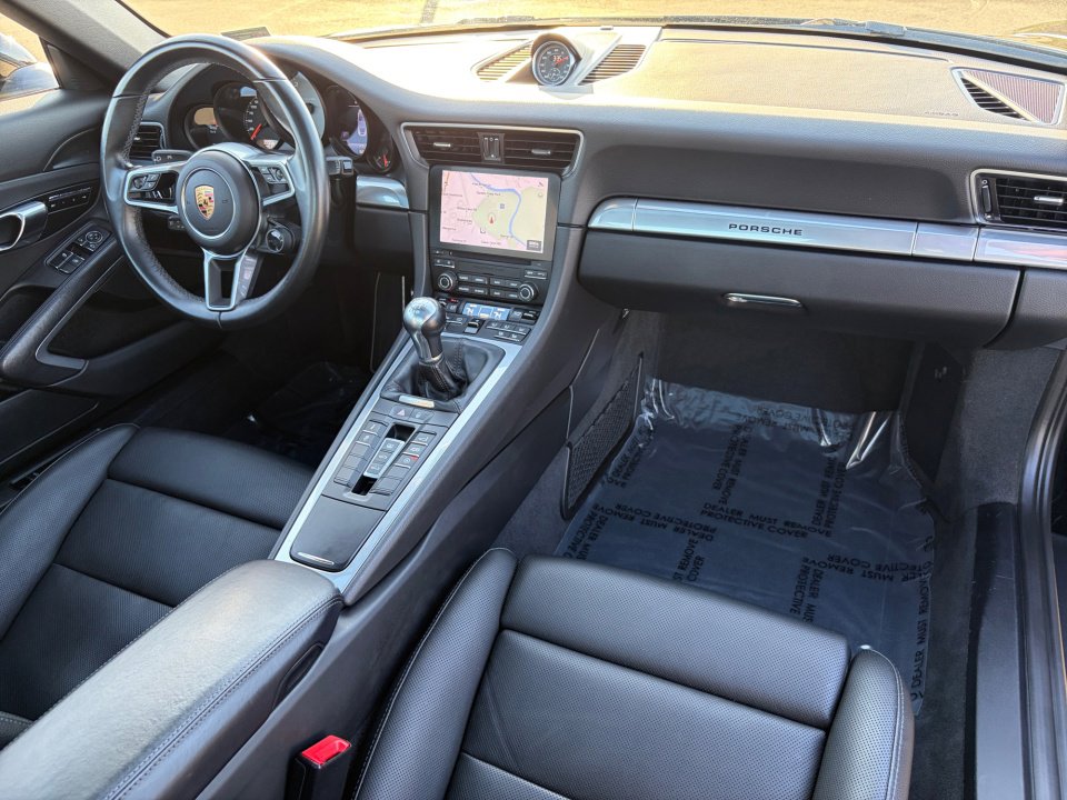 Used 2017 Porsche 911 Carrera S image 18