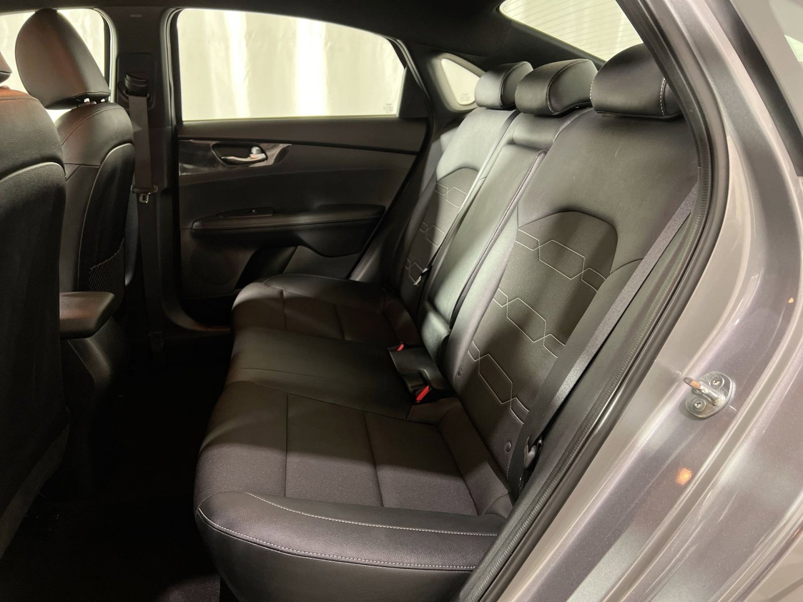 Used 2024 Kia Forte GT-Line image 25