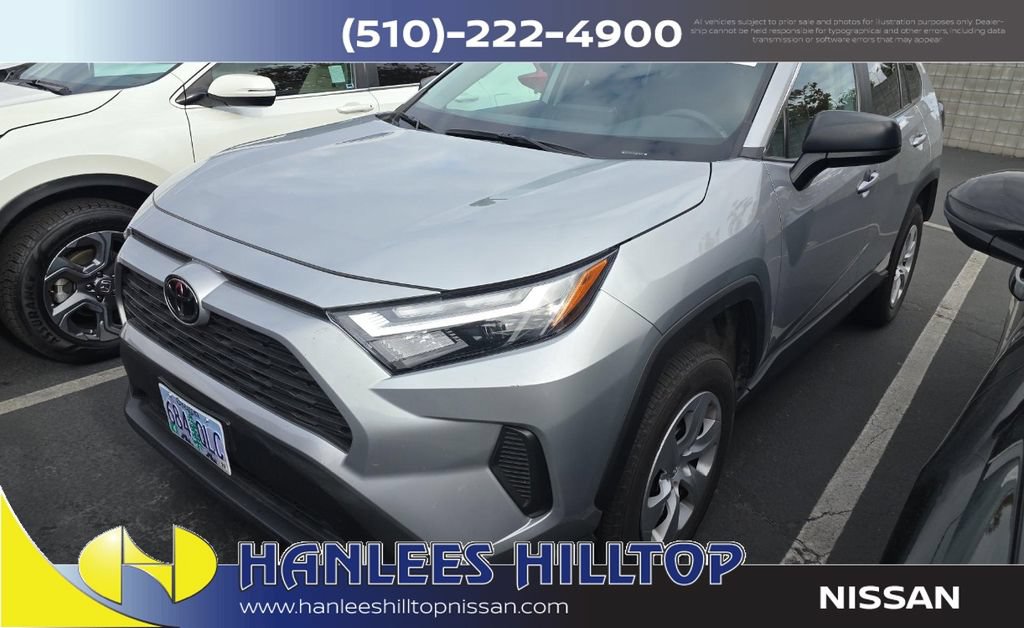 Used 2025 Toyota RAV4 LE AWD/4WD image 1