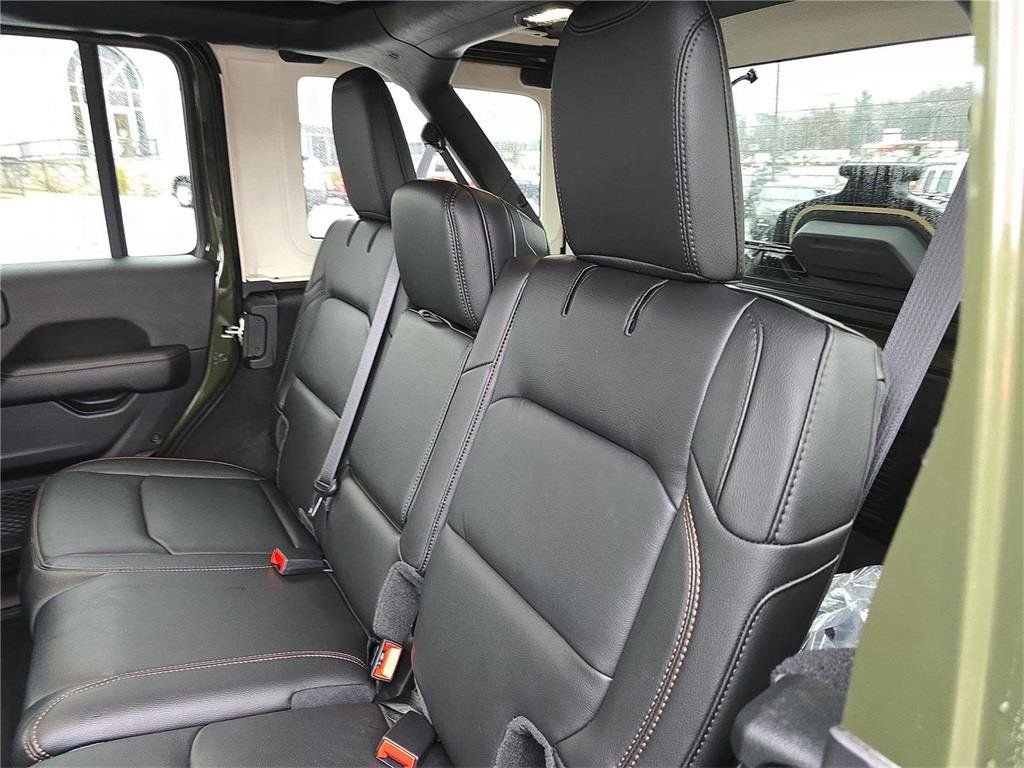Used 2023 Jeep Wrangler Rubicon 392 image 15