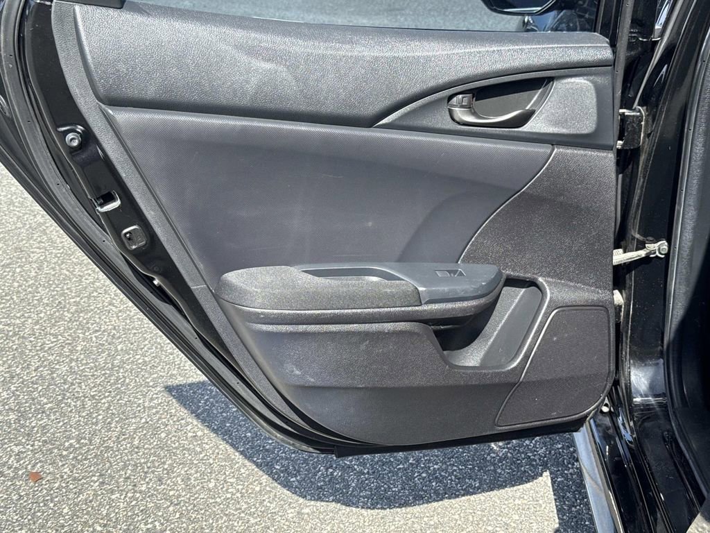 Used 2018 Honda Civic Sport image 13