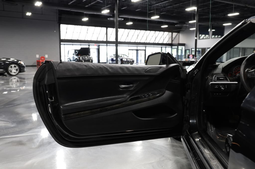 Used 2013 BMW 650i Convertible RWD image 10