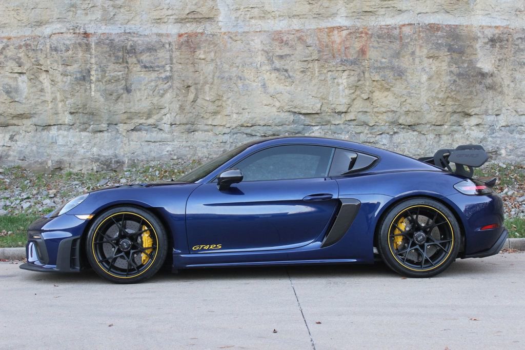 Used 2025 Porsche 718 Cayman GT4 RS image 4