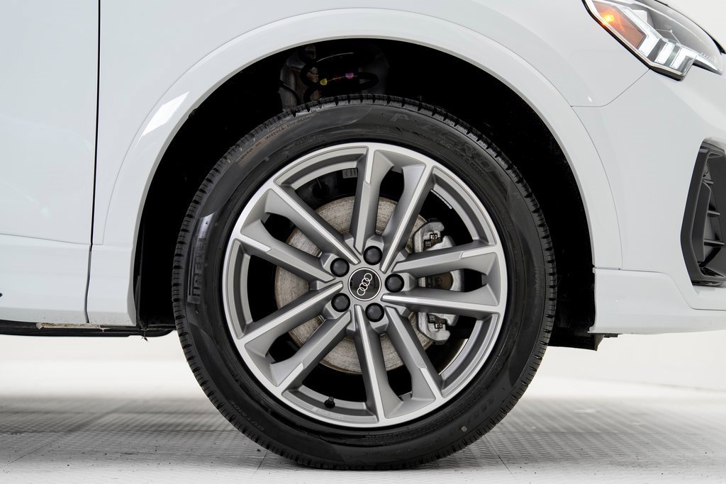 Certified 2024 Audi Q3 2.0T Premium image 31