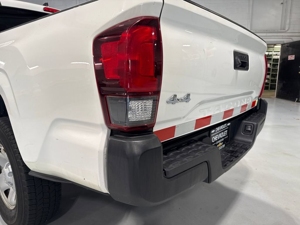 Used 2021 Toyota Tacoma SR AWD/4WD image 48