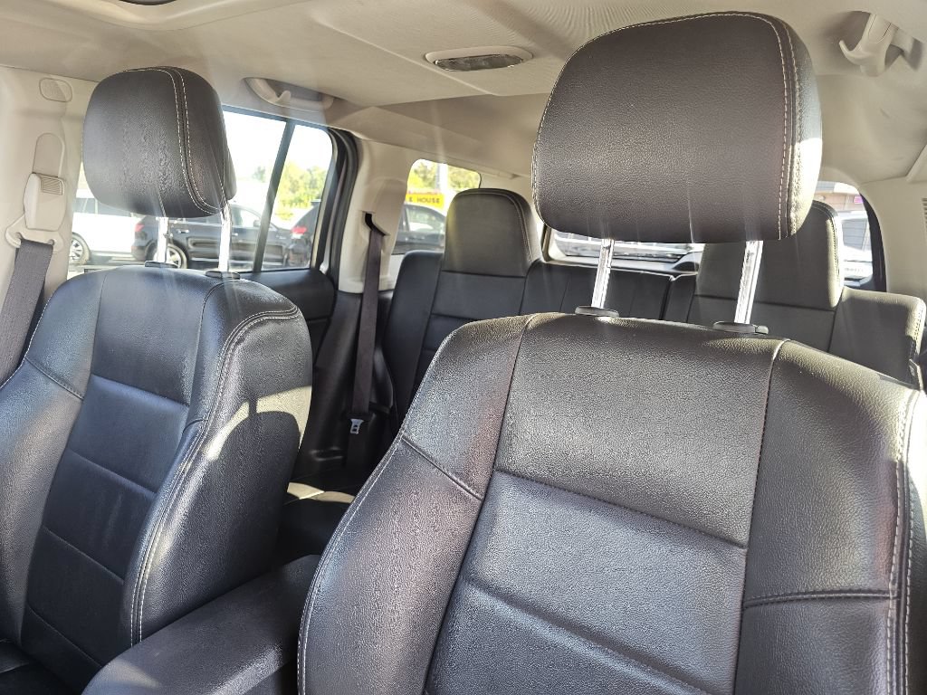 Used 2017 Jeep Patriot High Altitude FWD image 44