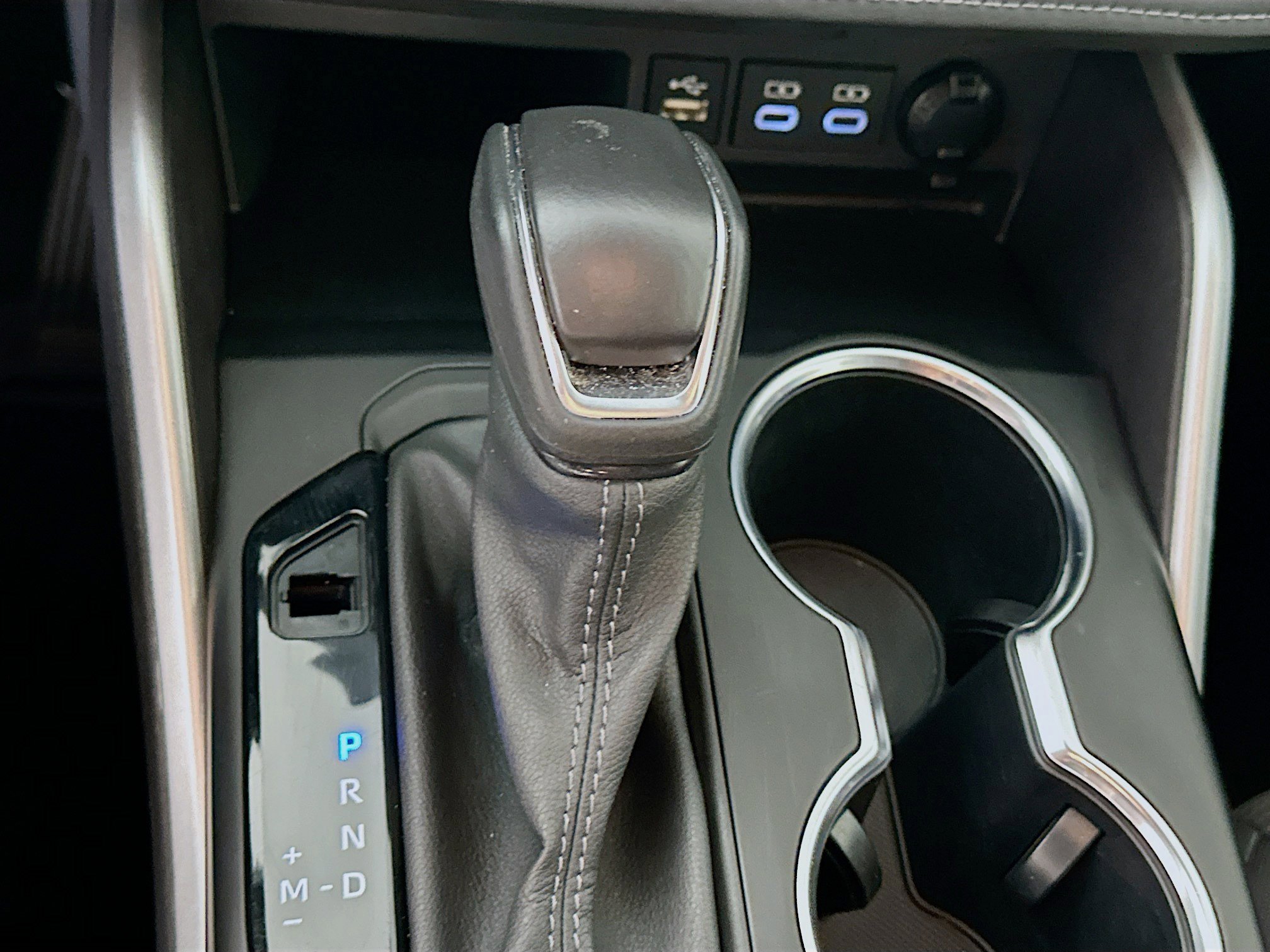 Used 2024 Toyota Highlander LE image 25