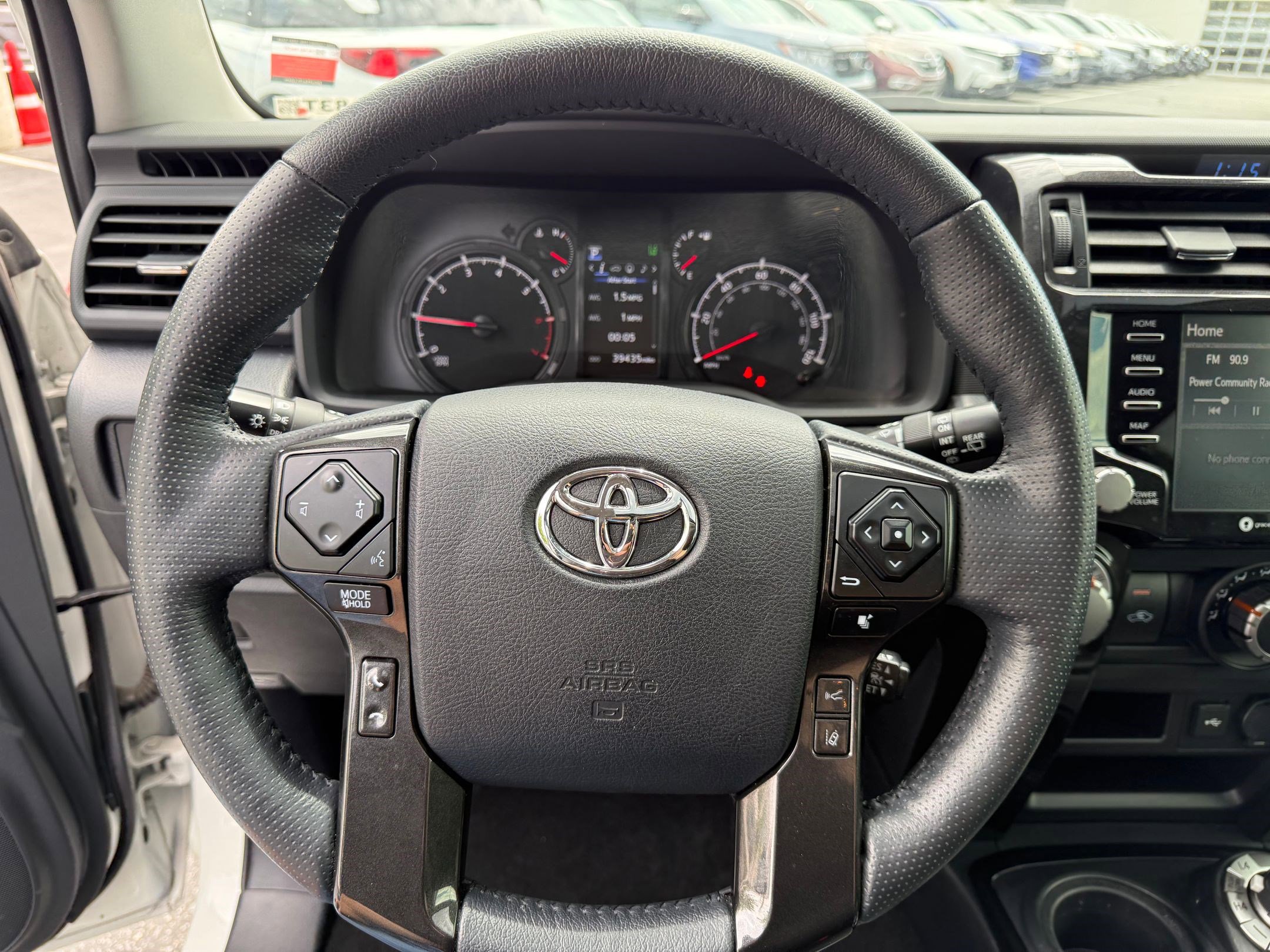 Used 2023 Toyota 4Runner 40th Anniversary SE AWD/4WD image 19