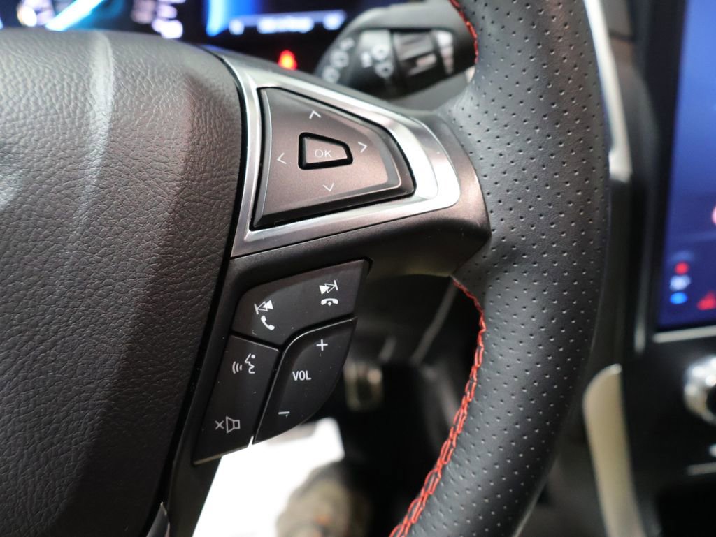 Used 2024 Ford Edge ST-Line AWD/4WD image 32