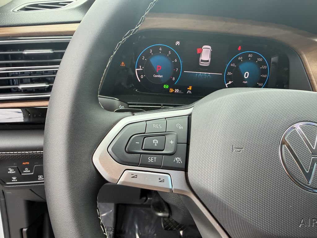 New 2026 Volkswagen Atlas SE FWD image 16