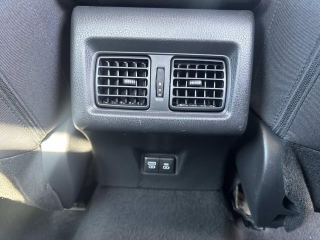 Used 2025 Toyota Camry LE image 18