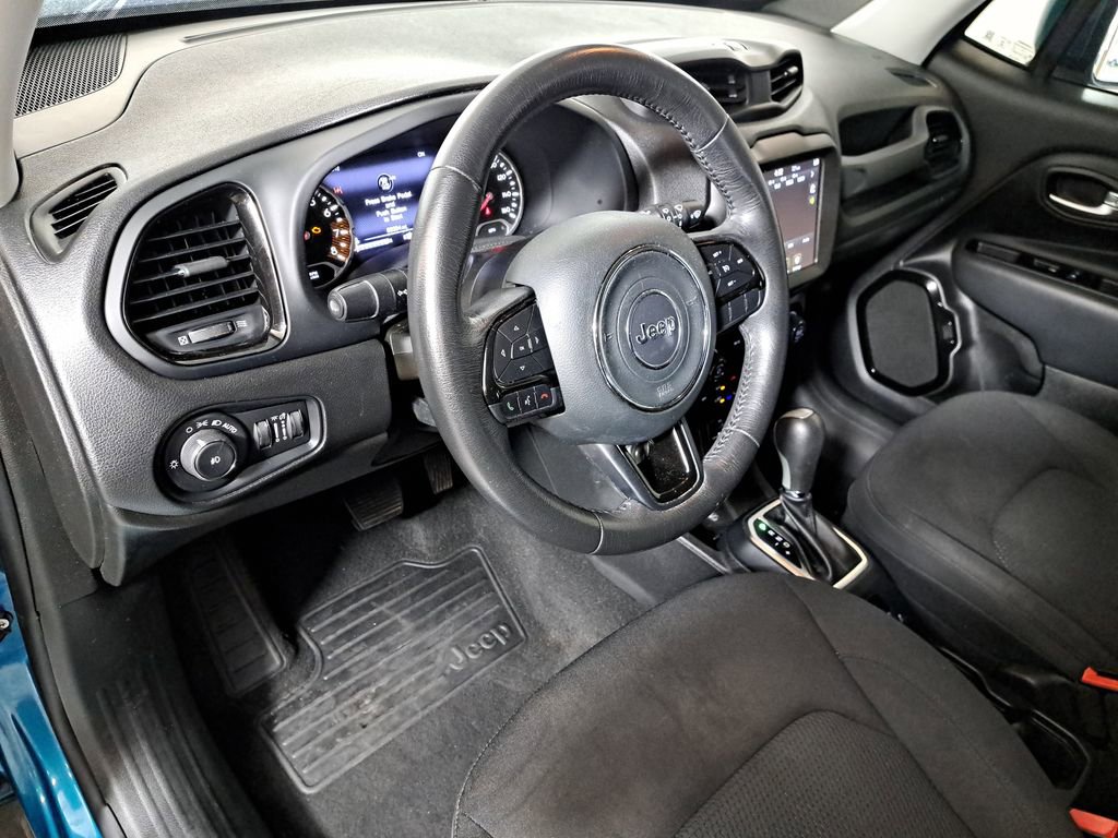 Used 2020 Jeep Renegade Altitude w/ UConnect 8.4 Nav Group image 10