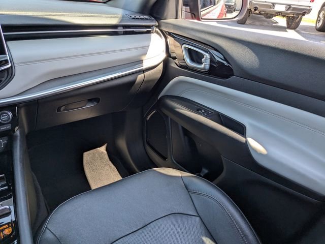 Used 2023 Jeep Compass Limited AWD/4WD image 17