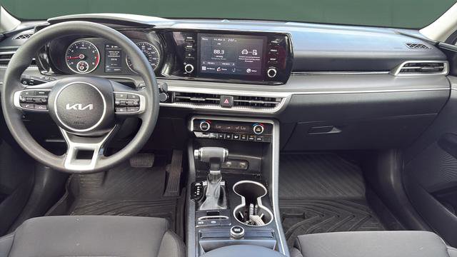 Used 2024 Kia K5 LXS image 18