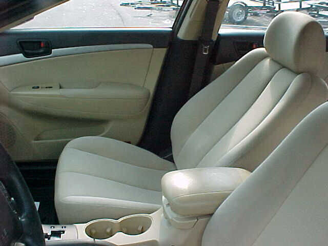 Used 2010 Hyundai Sonata GLS image 15