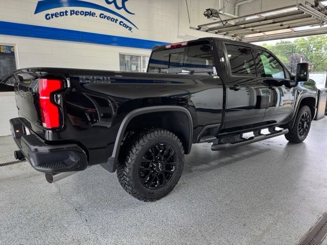 New 2026 Chevrolet Silverado 2500 LTZ w/ LTZ Plus Package AWD/4WD image 11