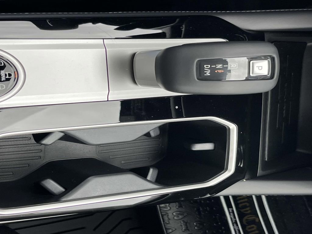 New 2026 Mitsubishi Outlander SE FWD image 22