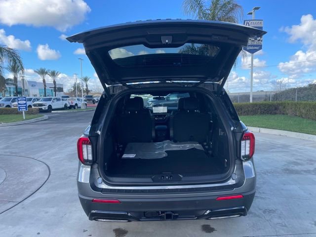 New 2026 Ford Explorer ST-Line image 26