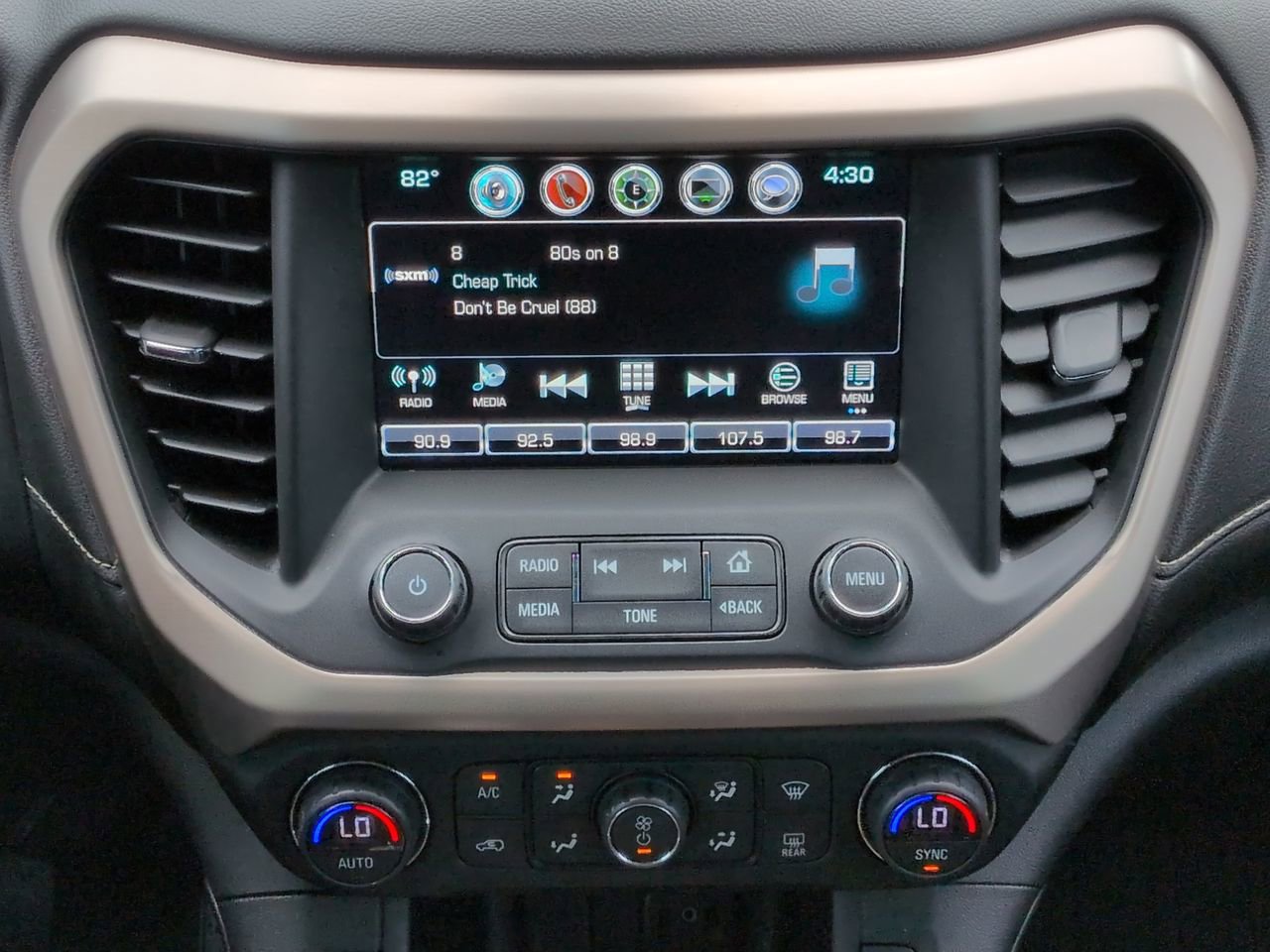 Used 2019 GMC Acadia Denali w/ Technology Package image 18