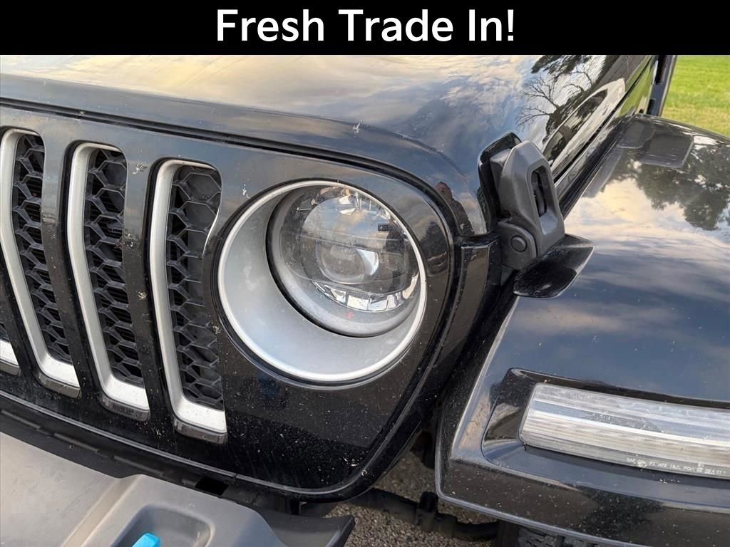 Used 2023 Jeep Wrangler Unlimited Sahara w/ Cold Weather Group image 4
