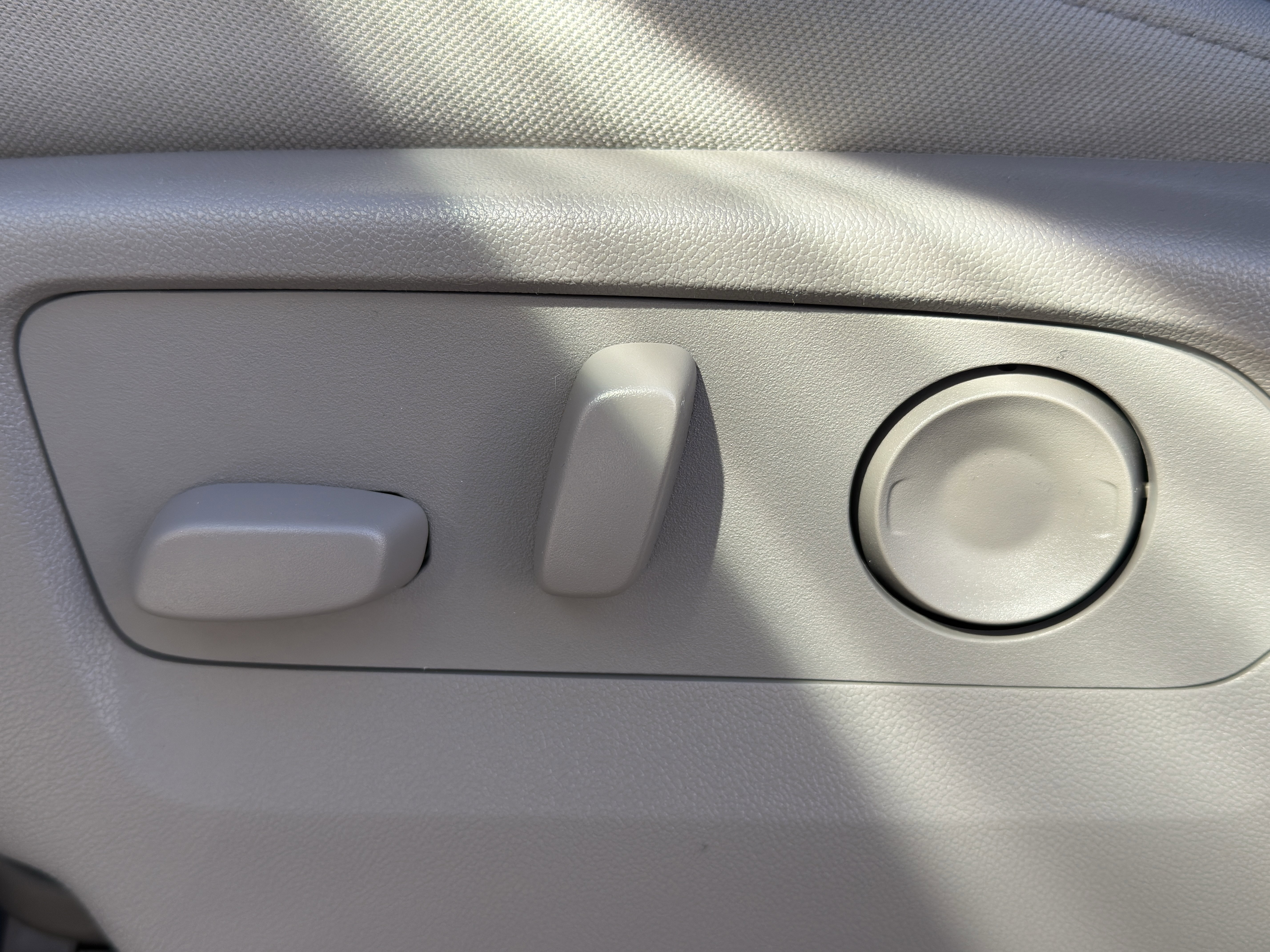 New 2026 GMC Sierra 3500 SLE image 12