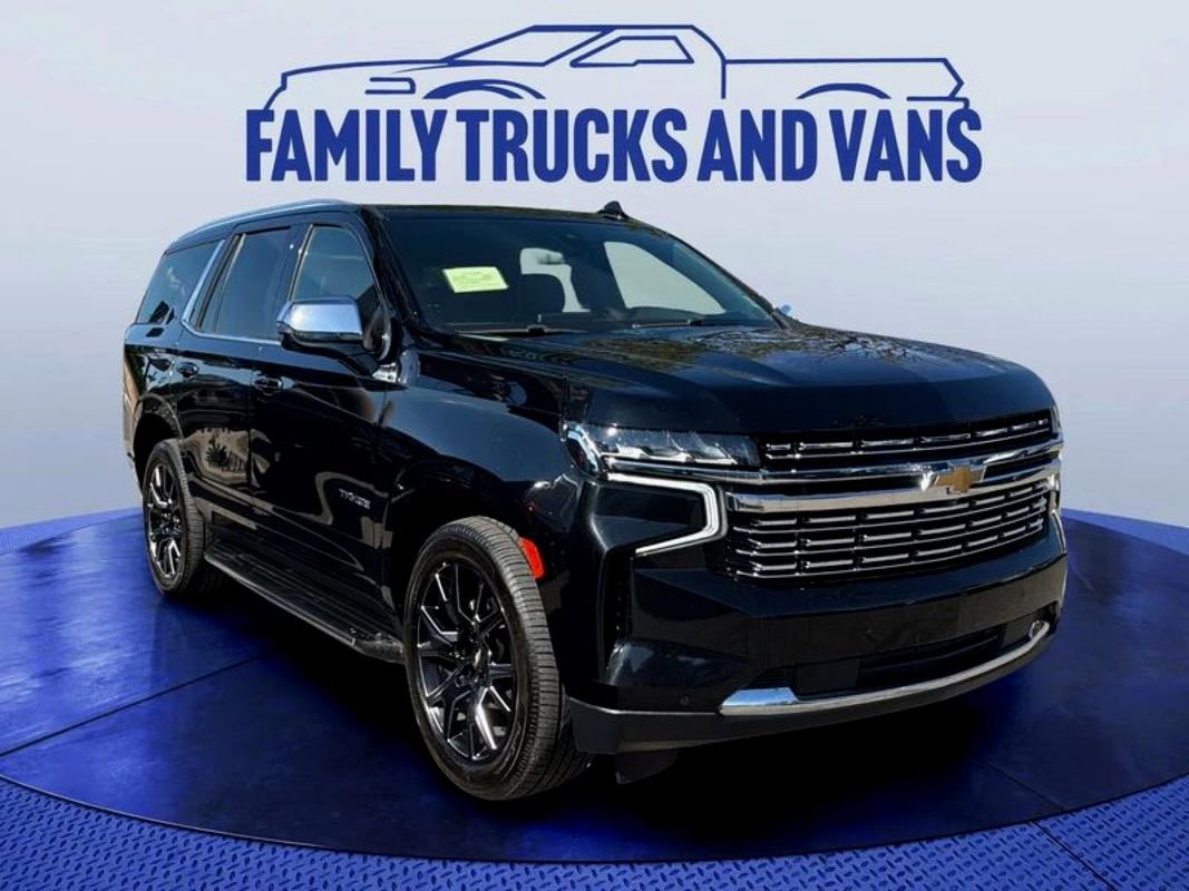 Used 2021 Chevrolet Tahoe Premier w/ Premium Package AWD/4WD image 6