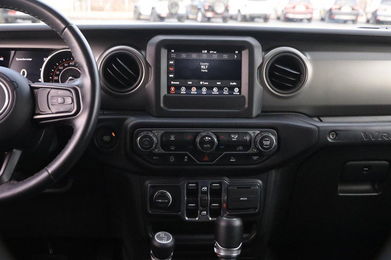 Used 2022 Jeep Wrangler Unlimited Sport image 25