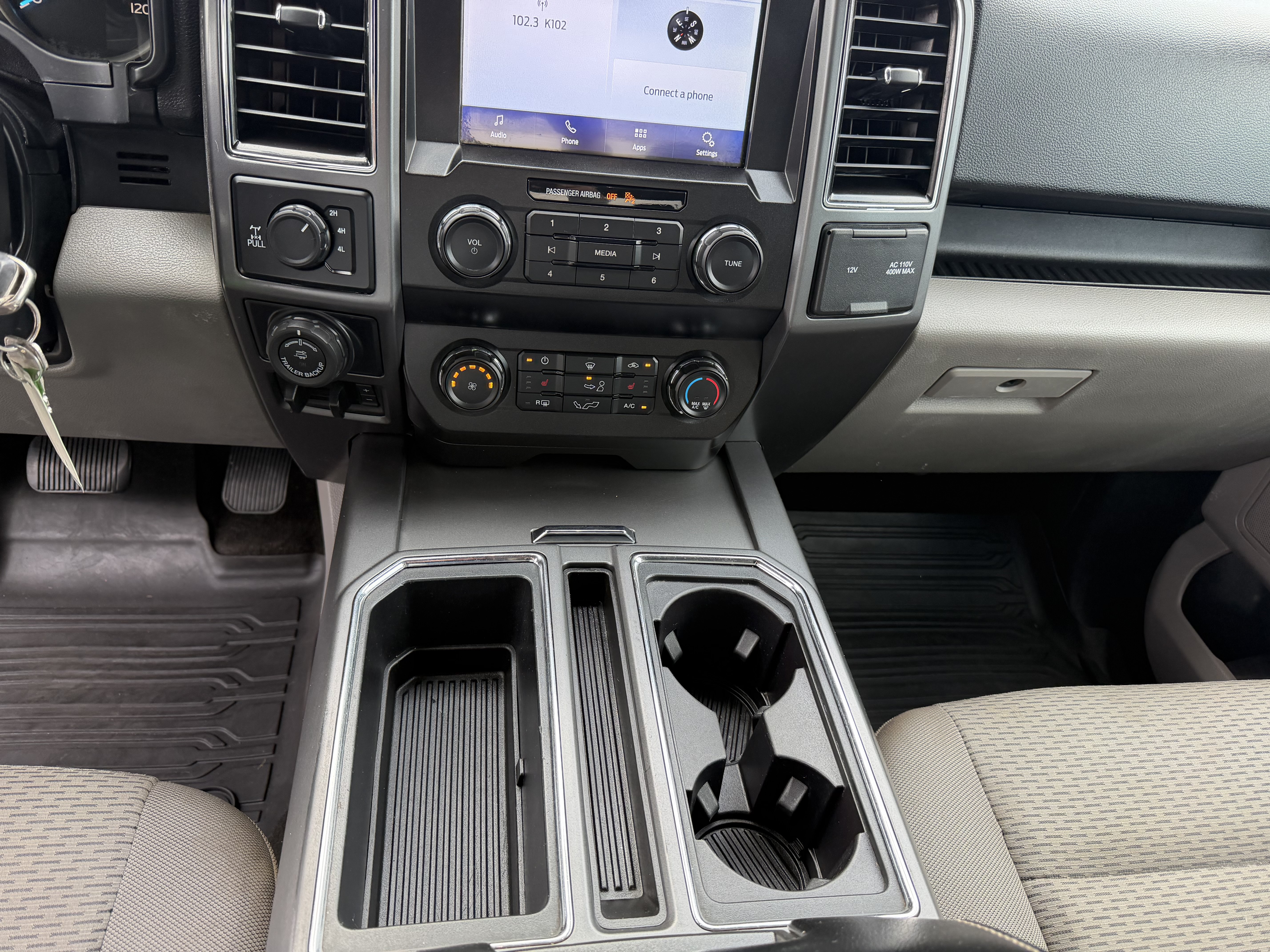 Used 2020 Ford F150 XLT w/ Equipment Group 302A Luxury AWD/4WD image 22