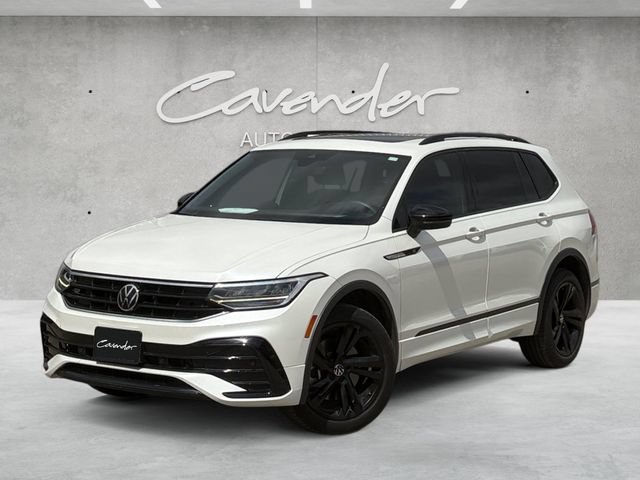Used 2023 Volkswagen Tiguan SE R-Line FWD image 1