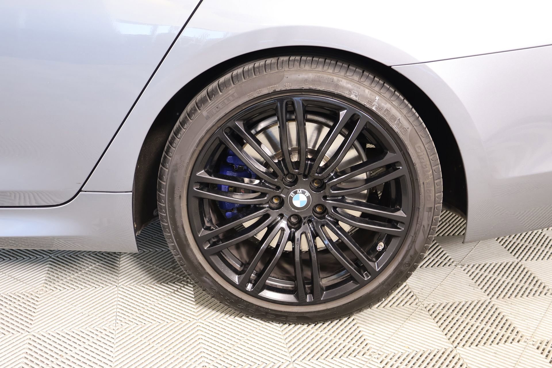 Used 2019 BMW M550i xDrive image 20