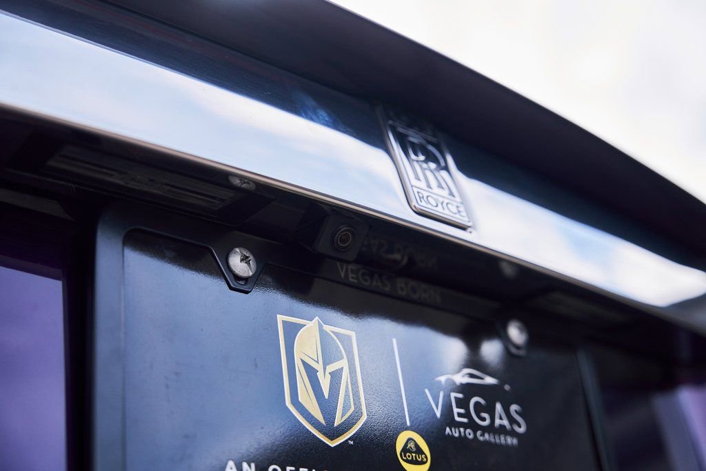 Used 2008 Rolls-Royce Phantom Drophead Coupe image 16