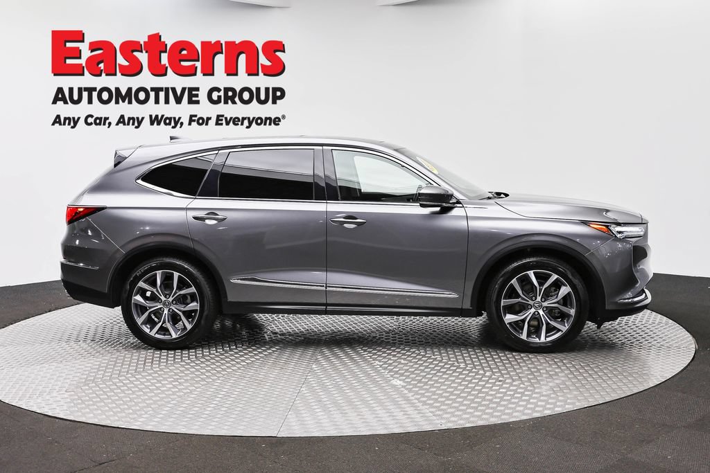 Used 2023 Acura MDX w/ Technology Package AWD/4WD image 4