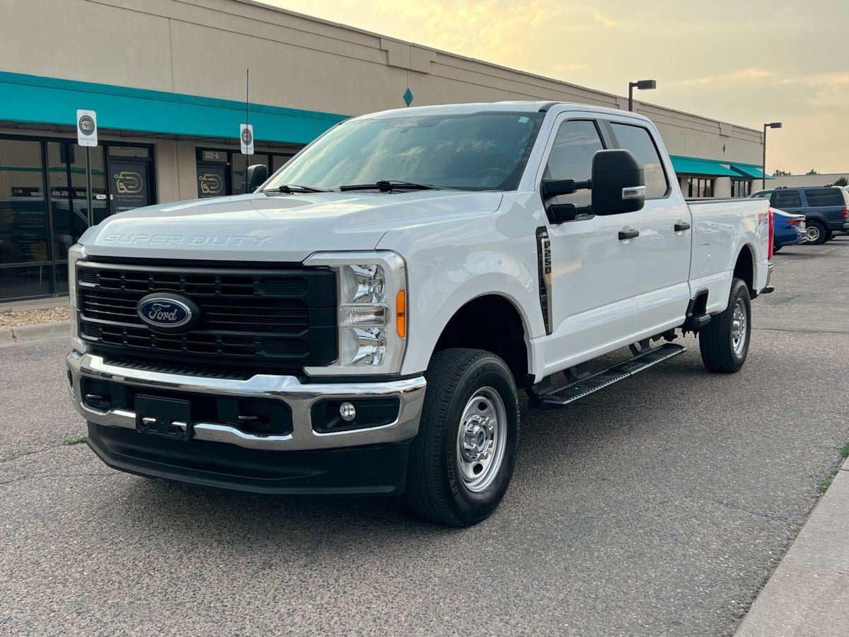 Used 2023 Ford F250 XL w/ FX4 Off-Road Package AWD/4WD image 7