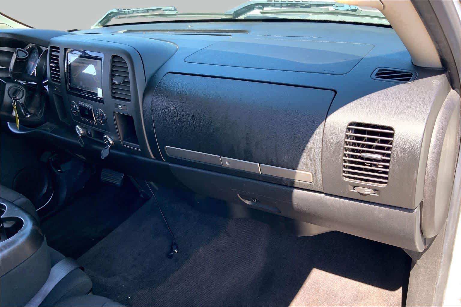 Used 2012 Chevrolet Silverado 1500 LT RWD image 18