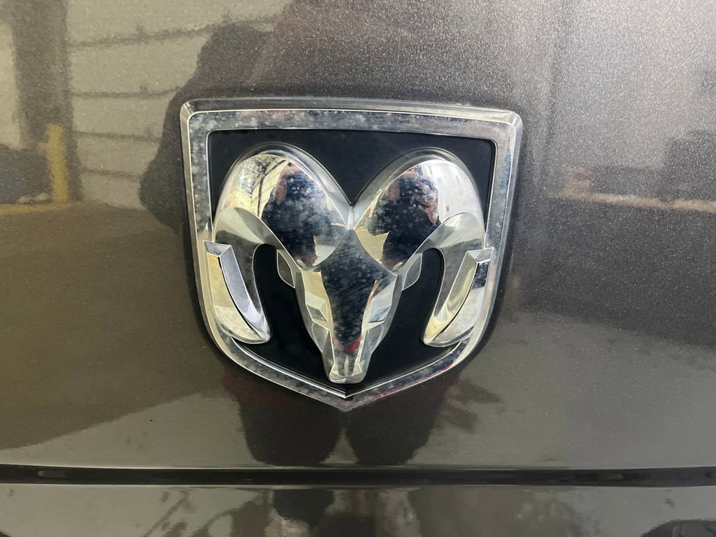 Used 2018 RAM 2500 Tradesman w/ Chrome Appearance Group image 58