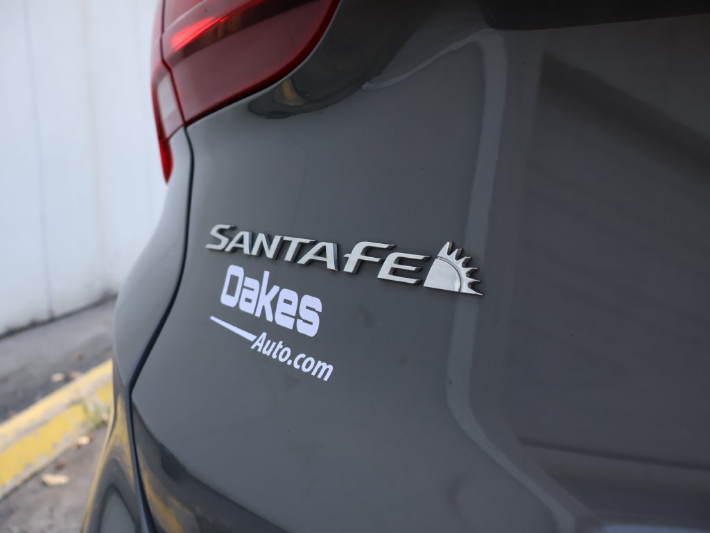 Used 2023 Hyundai Santa Fe Limited AWD/4WD image 14