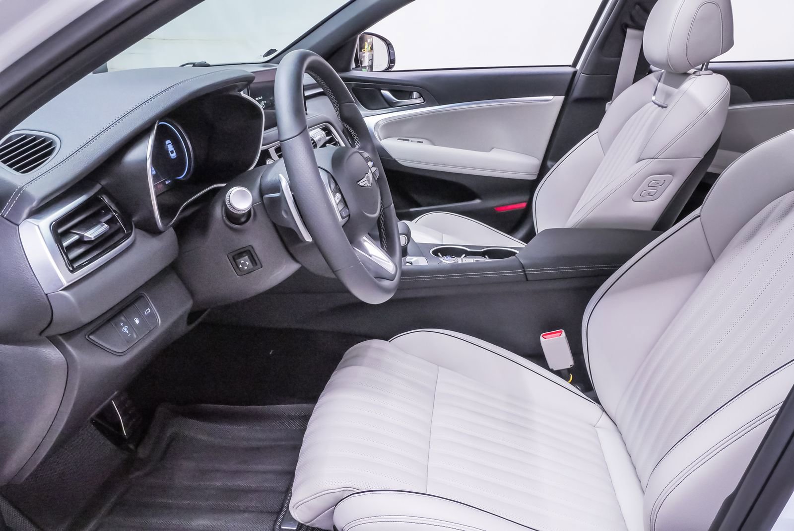 Certified 2026 Genesis G70 3.3T Sport Prestige image 9