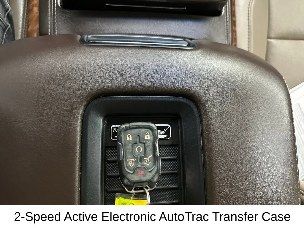 Used 2017 Chevrolet Suburban Premier AWD/4WD image 44