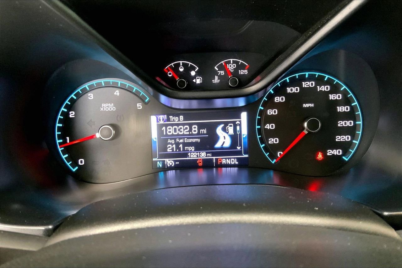 Used 2017 GMC Canyon SLE w/ All Terrain X Package image 23