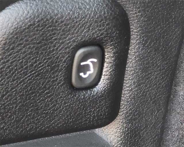 Used 2025 Dodge Durango GT image 18