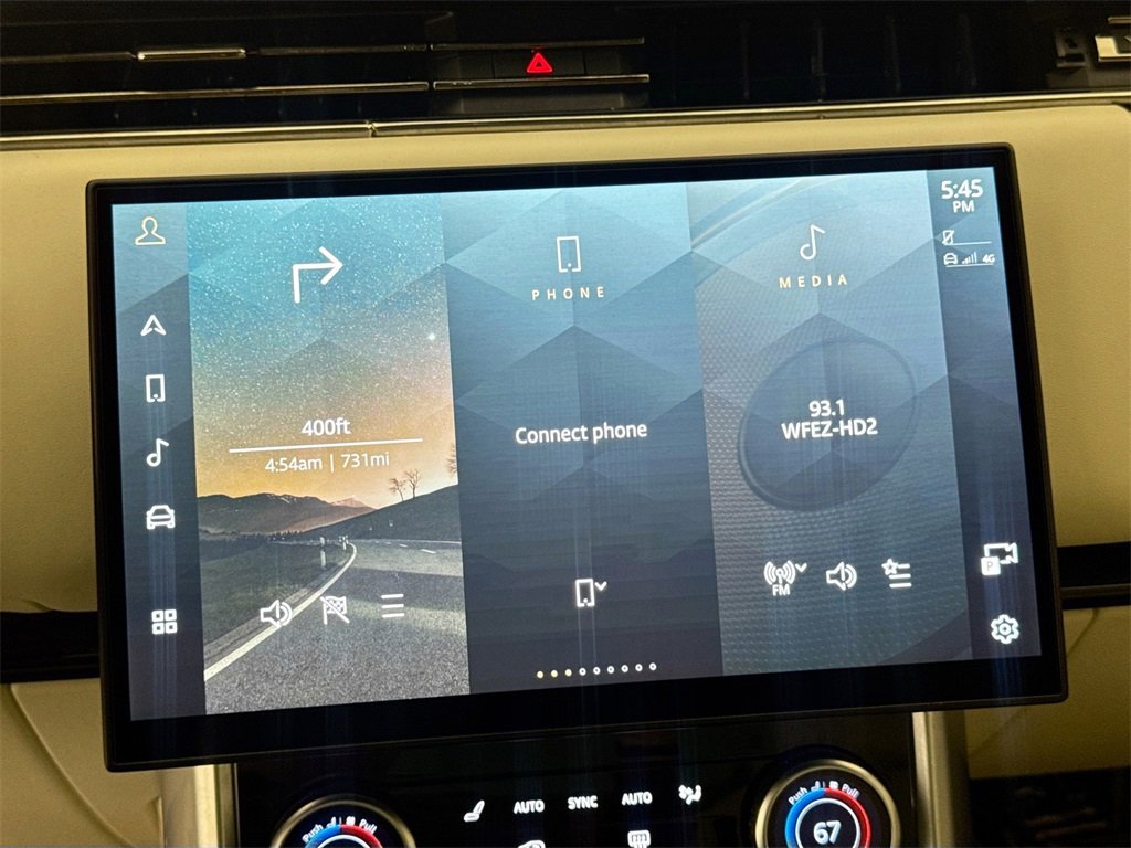 Certified 2023 Land Rover Range Rover SE image 15