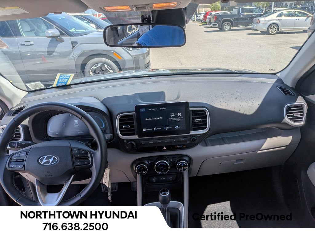 Certified 2023 Hyundai Venue SEL w/ Cargo Package FWD image 7