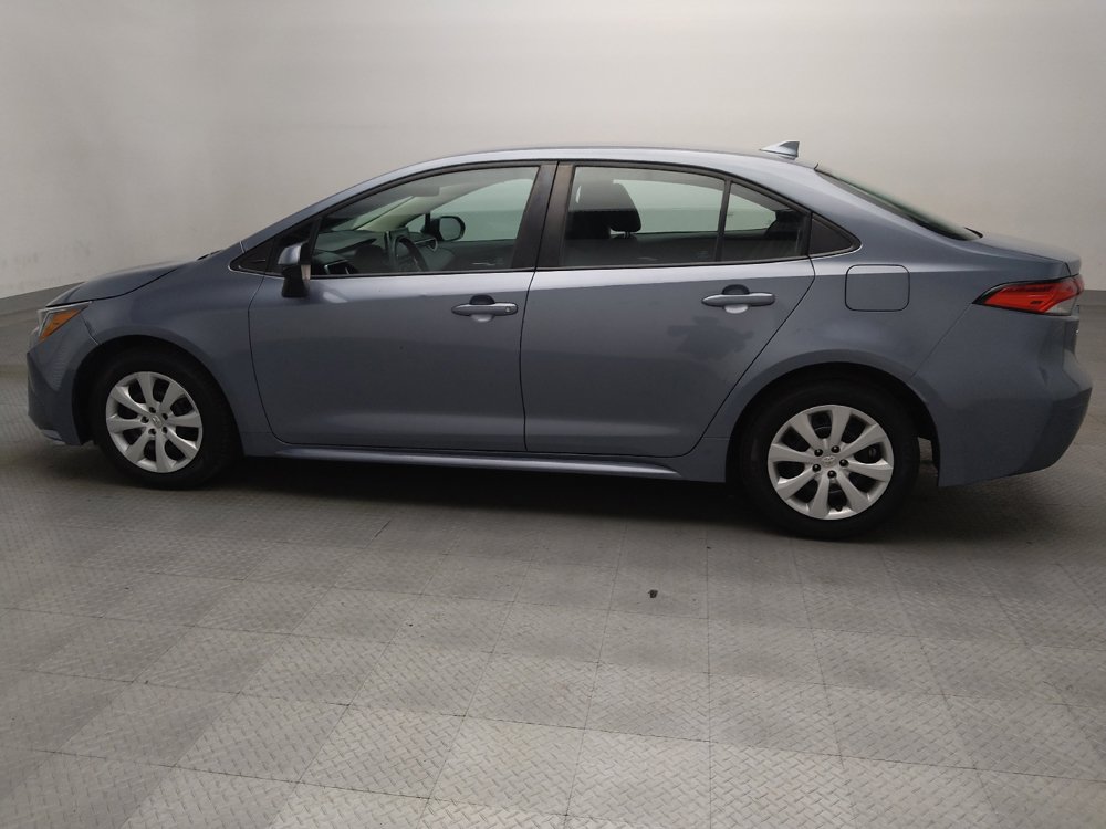 Used 2021 Toyota Corolla LE FWD image 3