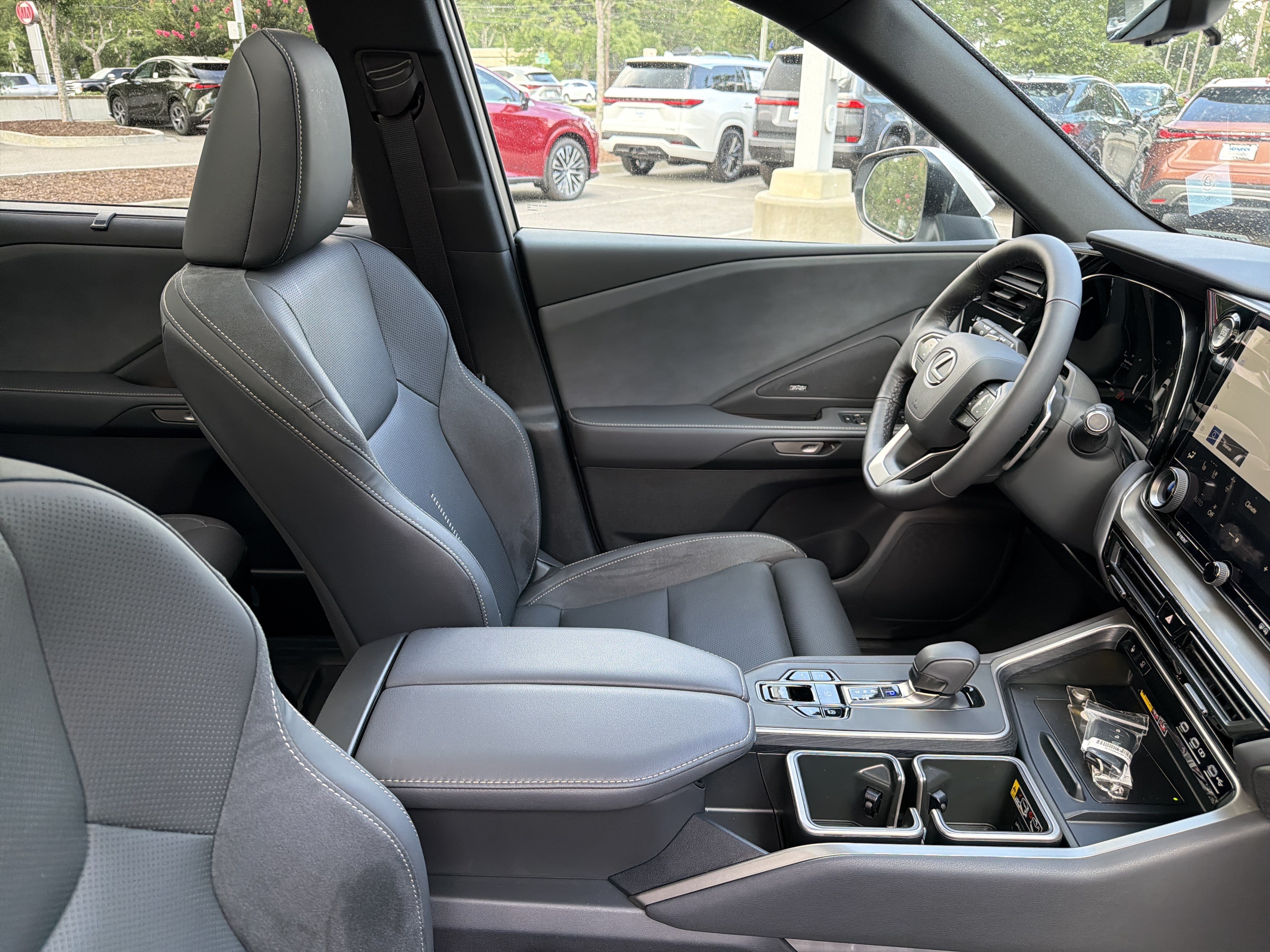 New 2026 Lexus TX 350 AWD image 32
