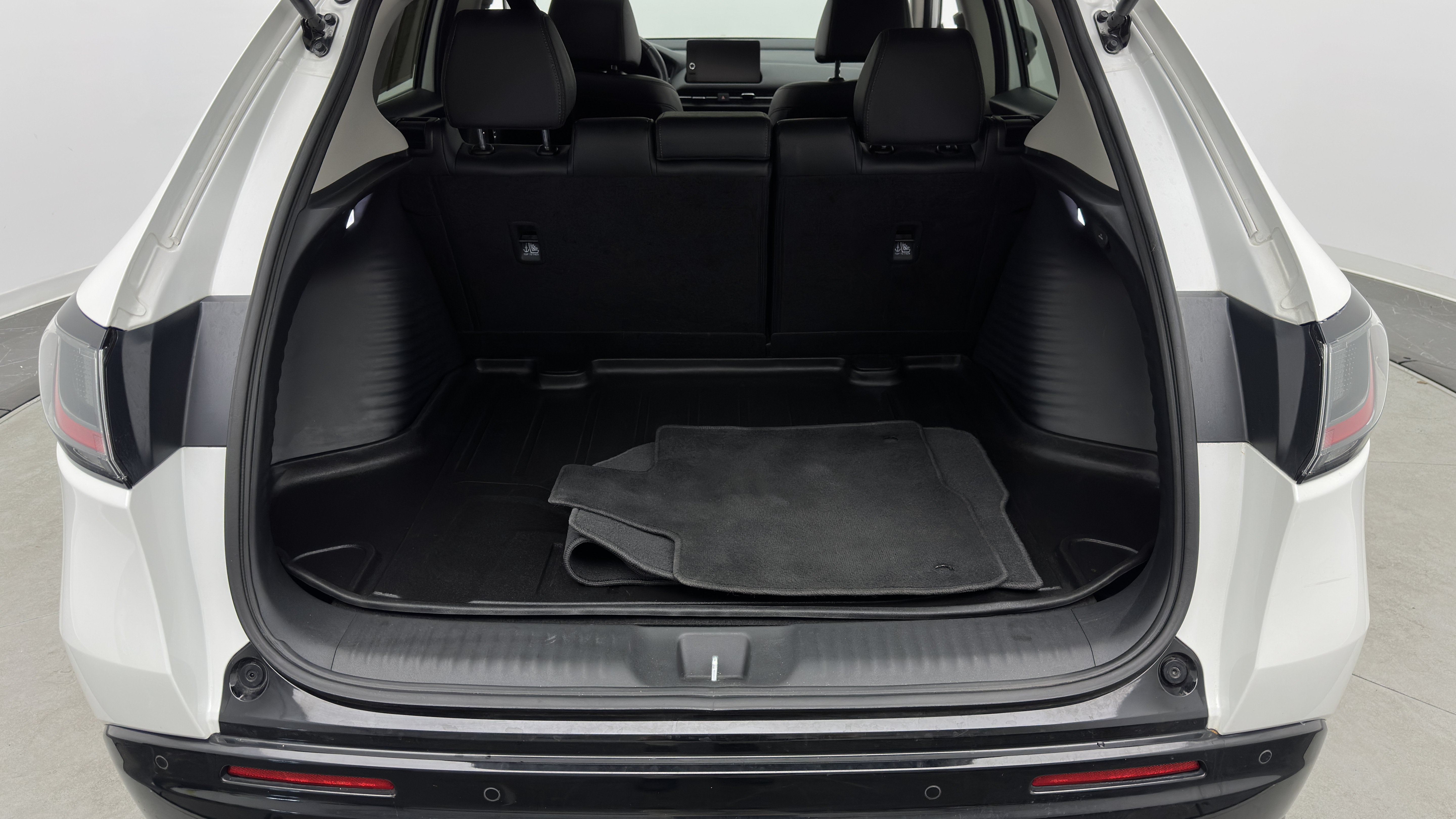 Used 2025 Honda HR-V EX-L image 32