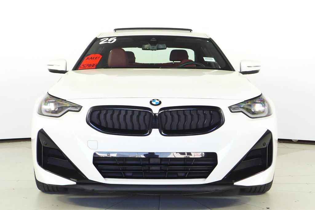 Used 2025 BMW 230i Coupe w/ M Sport Package image 3
