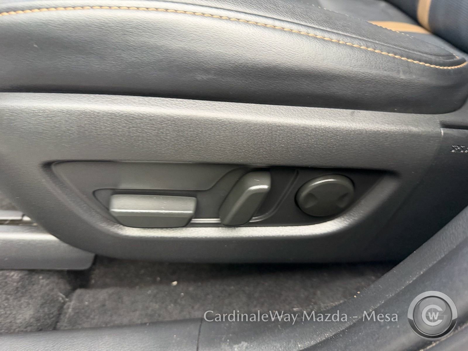 Used 2024 MAZDA CX-90 3.3 Turbo w/ Premium Plus Pkg image 14