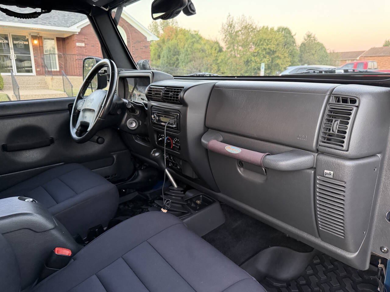 Used 2003 Jeep Wrangler X AWD/4WD image 26