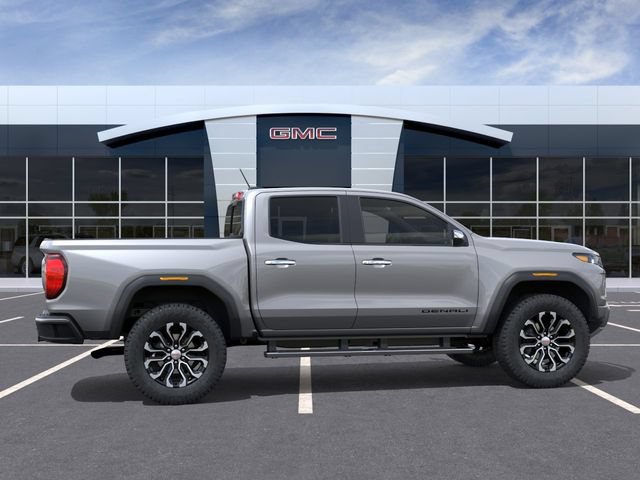 New 2026 GMC Canyon Denali w/ LPO, Black Badging Package AWD/4WD image 5