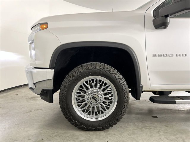 Certified 2021 Chevrolet Silverado 3500 LTZ w/ LTZ Premium Package image 33